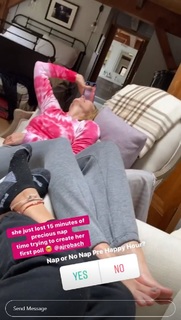 Amy Robach feet photo thumbnail