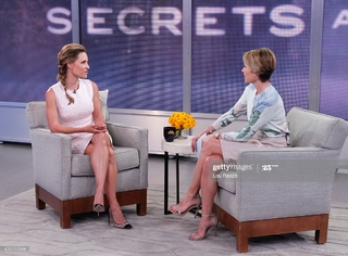 Amy Robach feet photo thumbnail