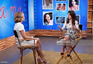 Amy Robach feet photo thumbnail
