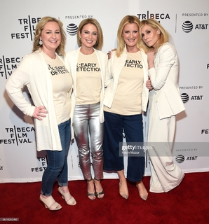 Amy Robach feet photo thumbnail