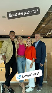 Amy Robach feet photo thumbnail