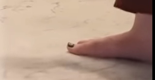 Amy Roberts feet photo 6