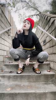 Amy Roberts feet photo 16