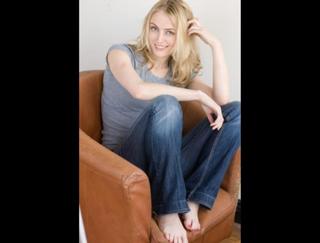 Amy Rutberg feet photo 3