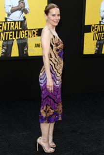 Amy Ryan feet photo thumbnail