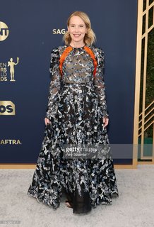 Amy Ryan feet photo thumbnail