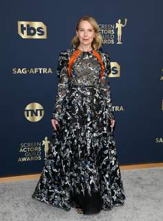 Amy Ryan feet photo thumbnail