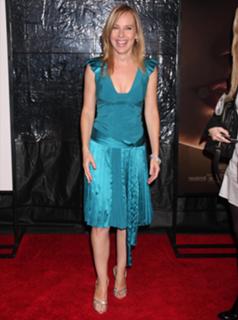 Amy Ryan feet photo thumbnail