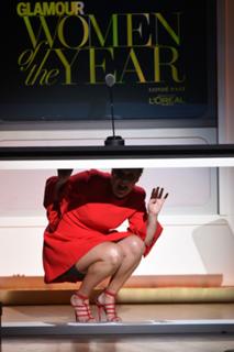 Amy Schumer feet photo thumbnail