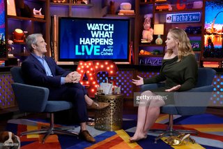 Amy Schumer feet photo thumbnail
