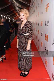 Amy Seimetz feet photo 1
