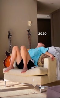 Amy Shark feet photo 5