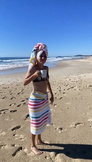 Amy Shark feet photo 13