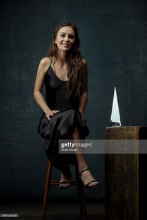 Amy Shark feet photo 1