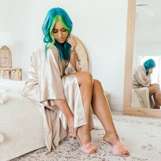 Amy Sheppard feet photo 10
