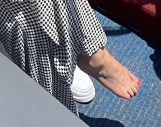 Amy Sheppard feet photo 14