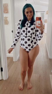 Amy Sheppard feet photo 19