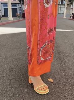 Amy Sheppard feet photo 18