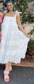 Amy Sheppard feet photo 9