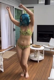 Amy Sheppard feet photo 11