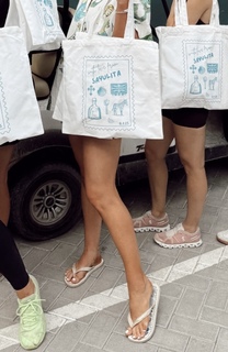Amy Sheppard feet photo 15