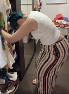 Amy Sheppard feet photo 2