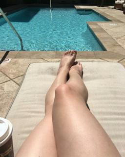 Amy Shira Teitel feet photo 3