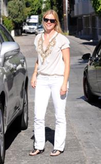 Amy Smart feet photo thumbnail
