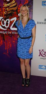 Amy Smart feet photo thumbnail
