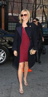 Amy Smart feet photo thumbnail