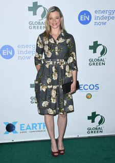 Amy Smart feet photo thumbnail