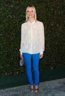 Amy Smart feet photo thumbnail