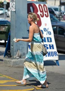 Amy Smart feet photo thumbnail