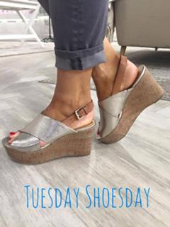 Amy Stran feet photo thumbnail