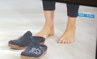 Amy Stran feet photo thumbnail