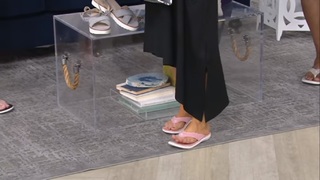 Amy Stran feet photo thumbnail