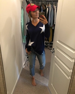 Amy Stran feet photo thumbnail