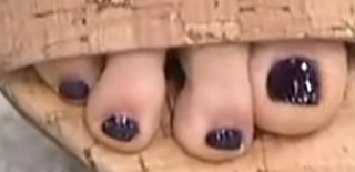 Amy Stran feet photo thumbnail