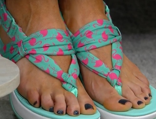 Amy Stran feet photo thumbnail