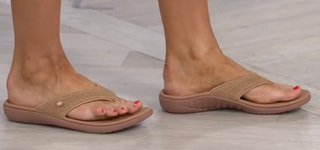 Amy Stran feet photo thumbnail