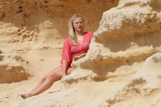 Amy Walsh feet photo 1