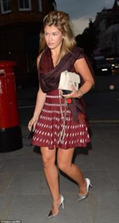 Amy Willerton feet photo thumbnail