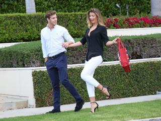 Amy Willerton feet photo thumbnail