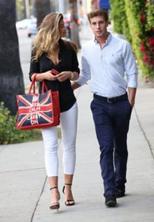 Amy Willerton feet photo thumbnail