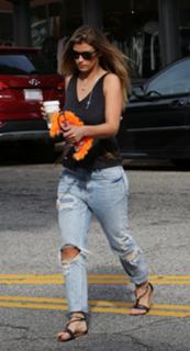 Amy Willerton feet photo thumbnail