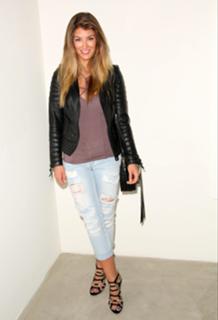 Amy Willerton feet photo thumbnail