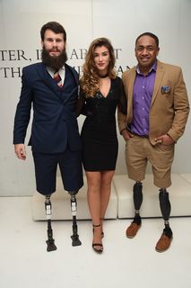 Amy Willerton feet photo thumbnail