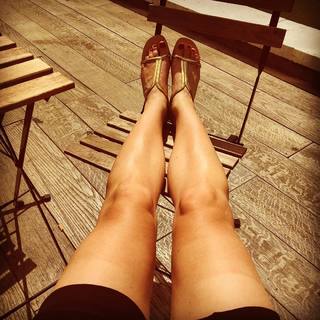 Amy Williams feet photo 10