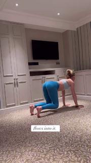 Amy Williams feet photo 1