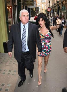 Amy Winehouse feet photo thumbnail